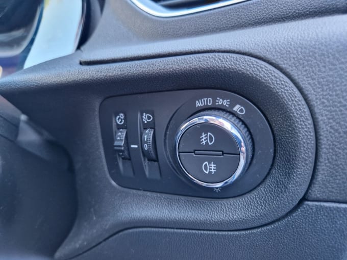 2025 Vauxhall Grandland X