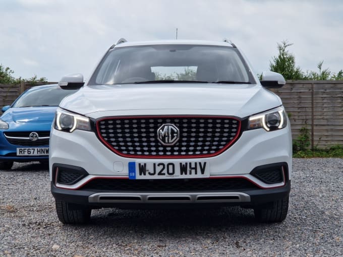 2025 Mg Mg Zs