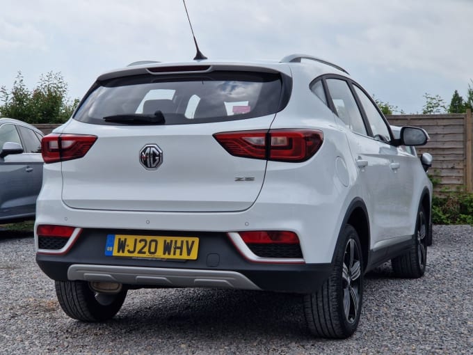 2025 Mg Mg Zs