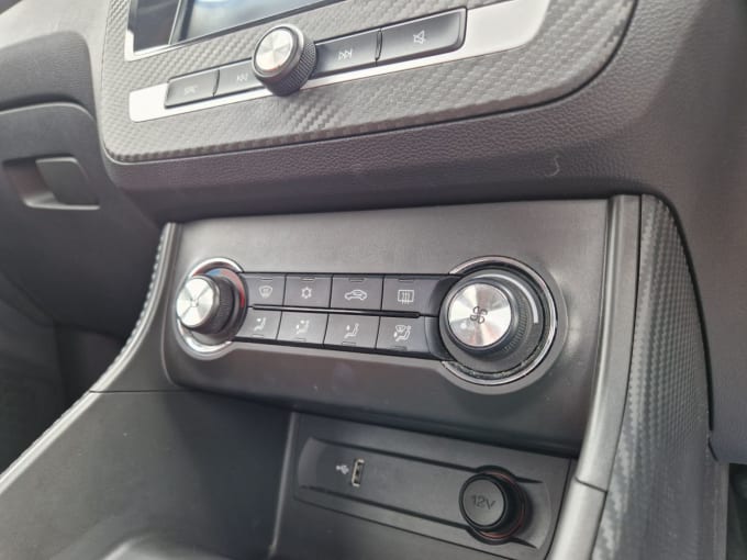 2025 Mg Mg Zs