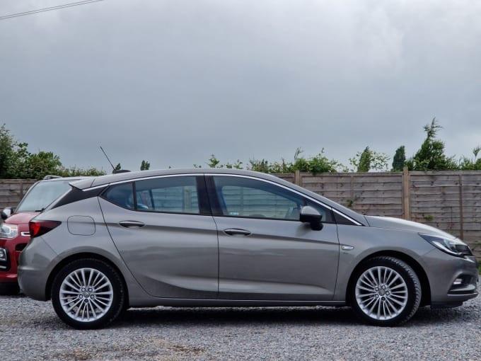 2025 Vauxhall Astra