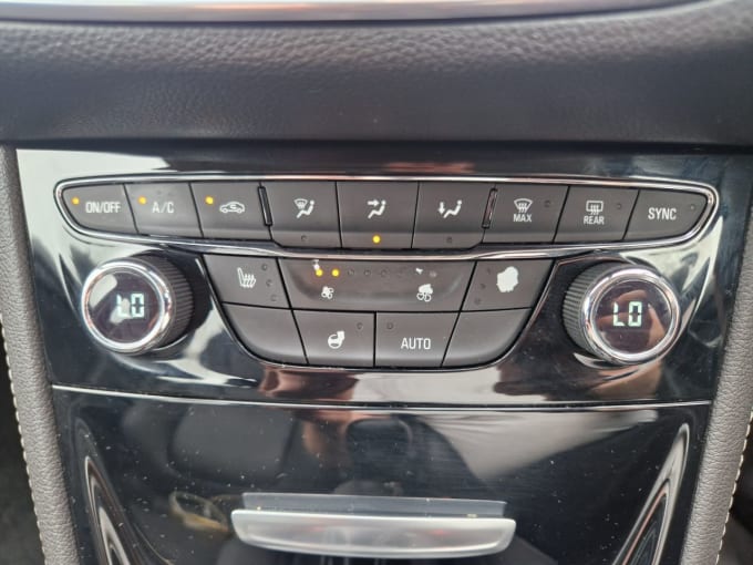2025 Vauxhall Astra