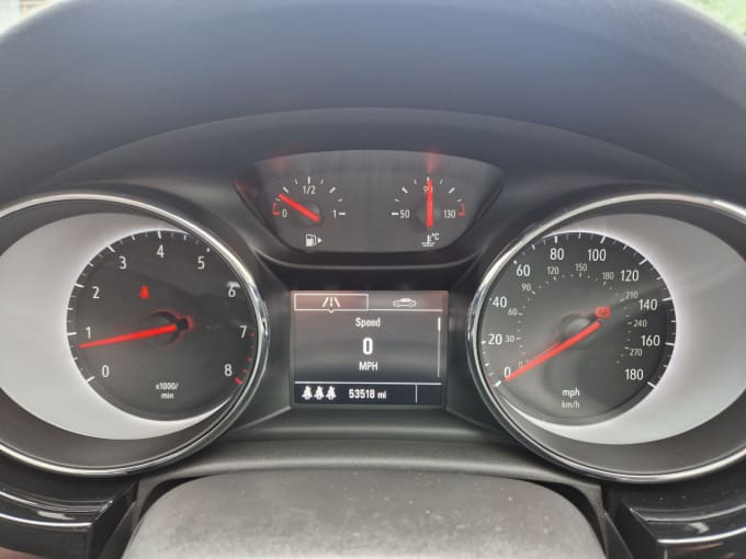 2025 Vauxhall Astra