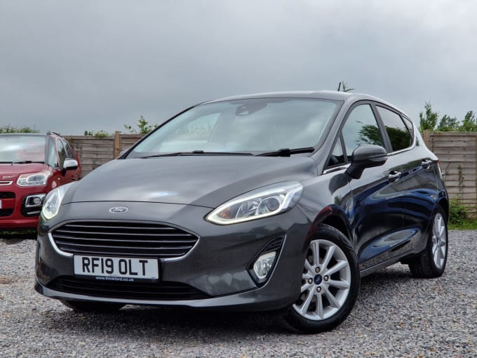 2025 Ford Fiesta