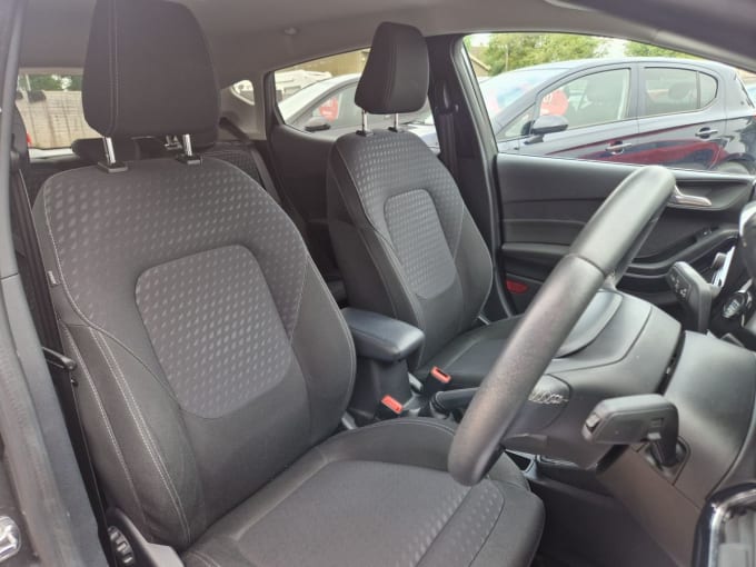 2025 Ford Fiesta