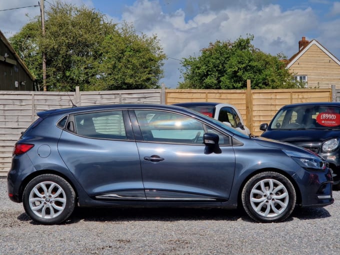 2025 Renault Clio