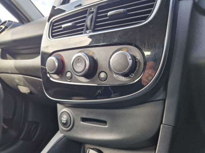 2025 Renault Clio