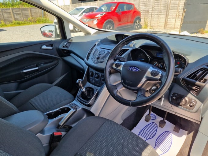 2025 Ford Grand C-max
