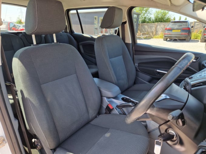 2025 Ford Grand C-max