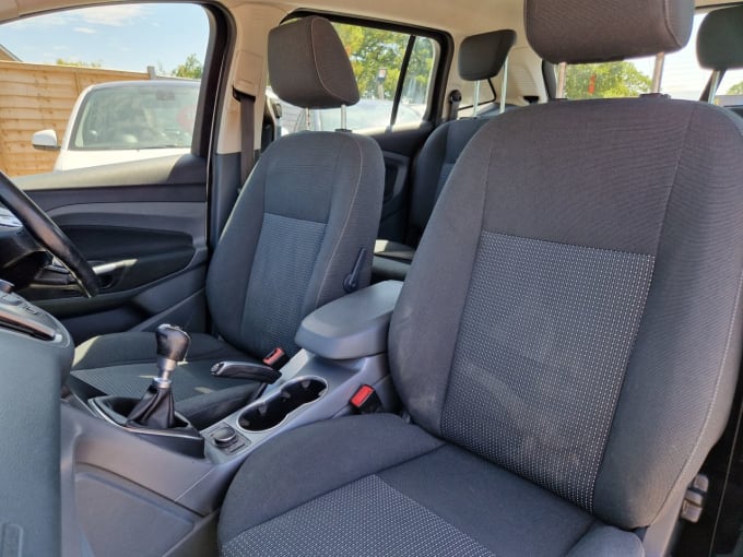 2025 Ford Grand C-max