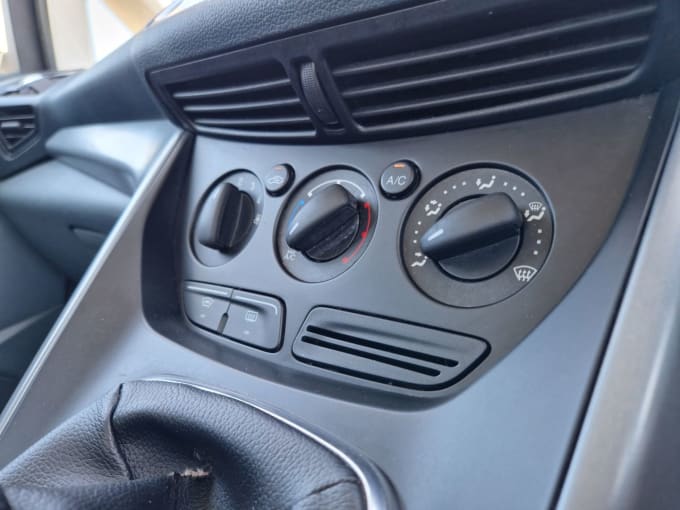 2025 Ford Grand C-max