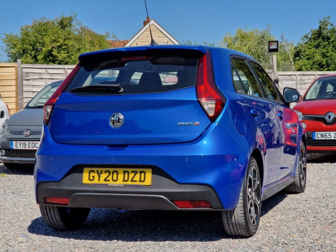 2025 Mg Mg3