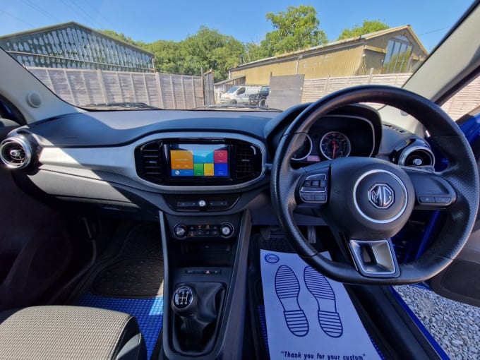 2025 Mg Mg3