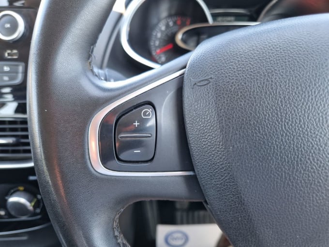 2025 Renault Clio
