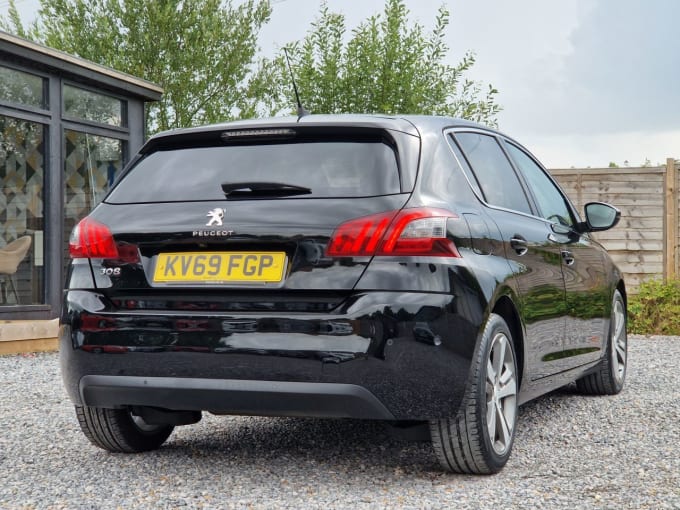 2025 Peugeot 308