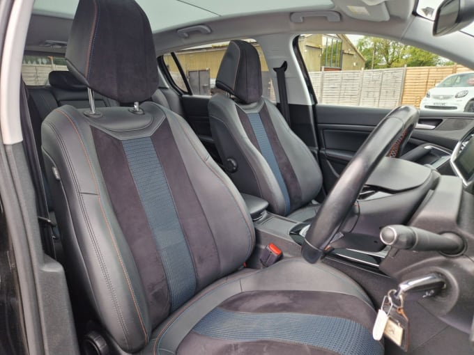 2025 Peugeot 308