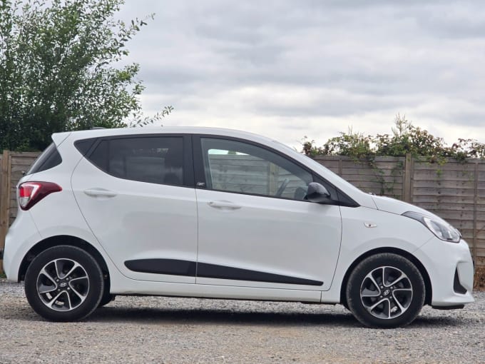 2025 Hyundai I10