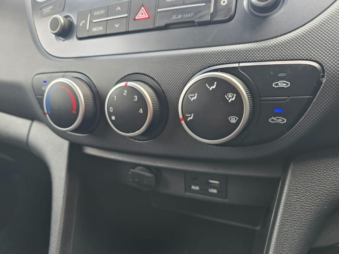 2025 Hyundai I10