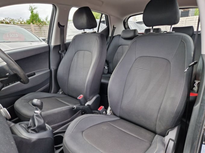 2025 Hyundai I10