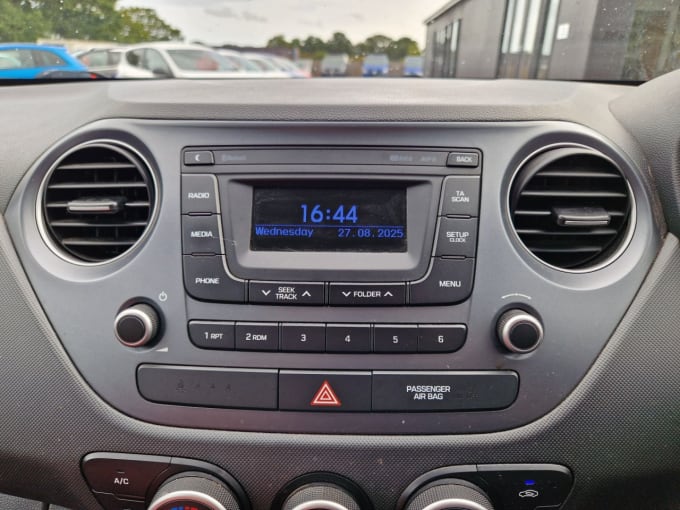 2025 Hyundai I10