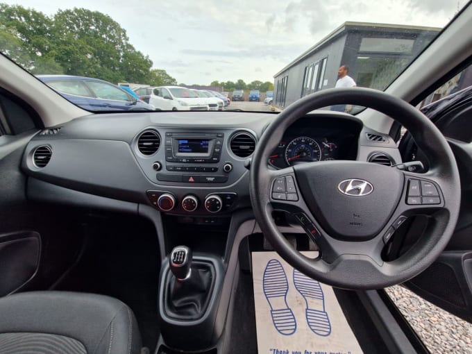 2025 Hyundai I10