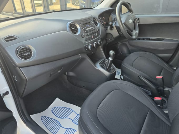 2025 Hyundai I10