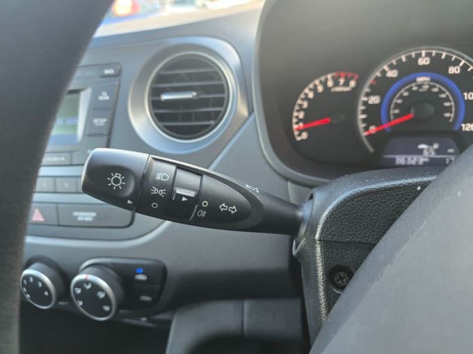 2025 Hyundai I10