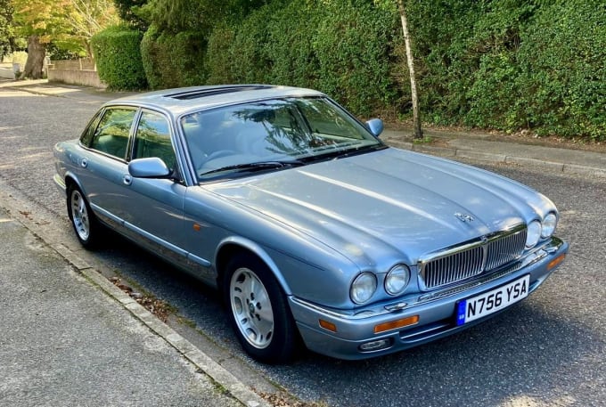 2025 Jaguar Xj