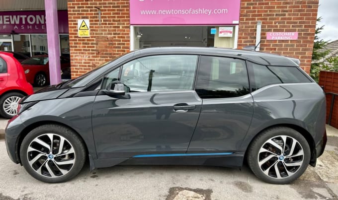 2025 BMW I3