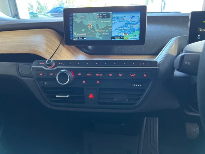 2025 BMW I3