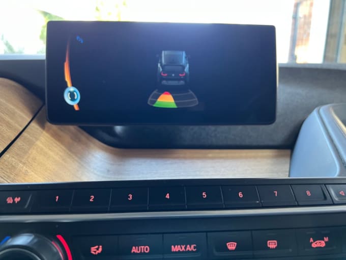 2025 BMW I3