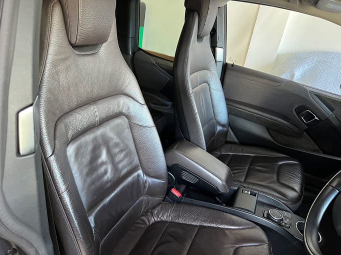 2025 BMW I3