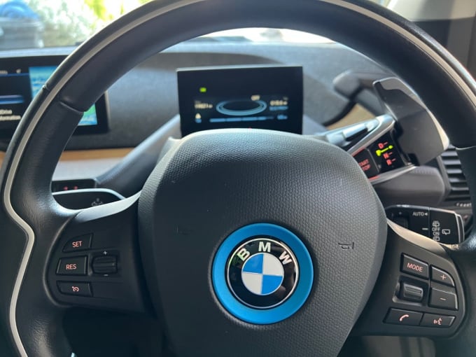 2025 BMW I3