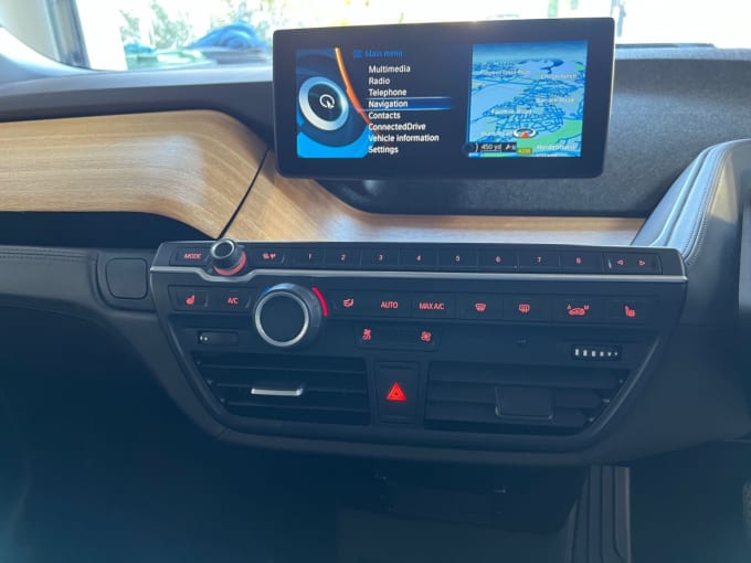 2025 BMW I3