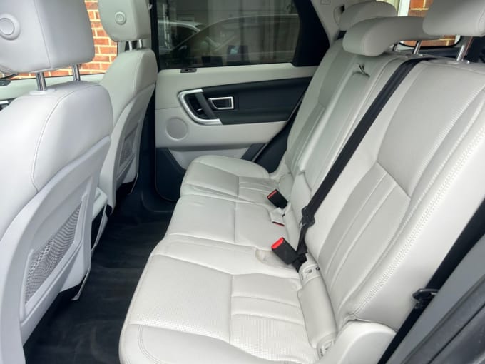 2025 Land Rover Discovery Sport