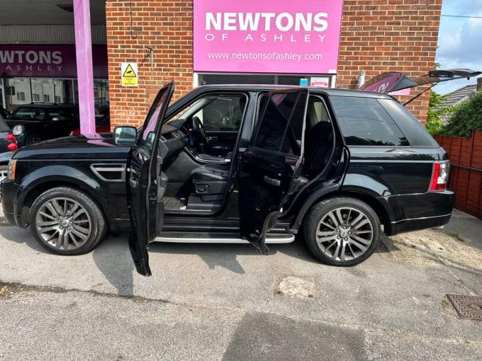 2025 Land Rover Range Rover Sport
