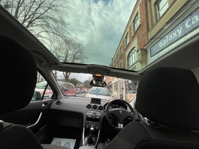 2025 Peugeot 308