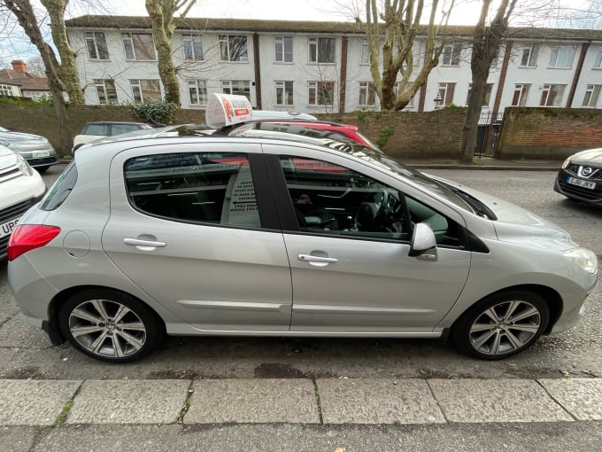 2025 Peugeot 308