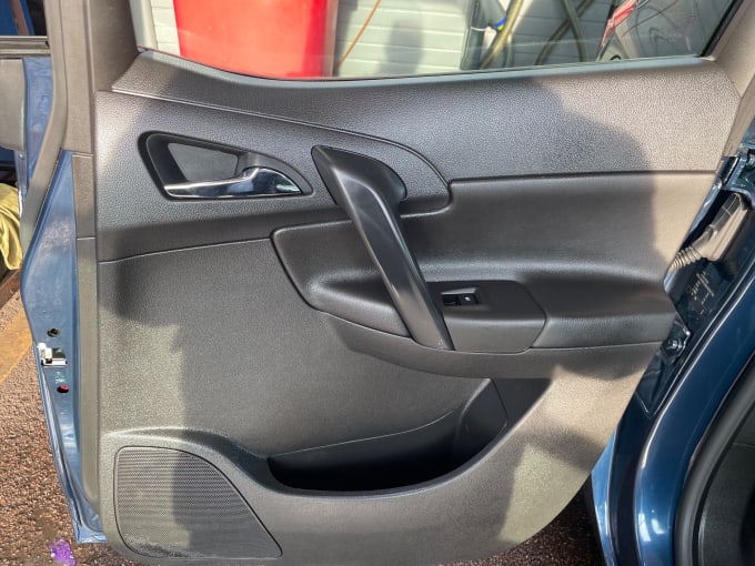 2025 Vauxhall Meriva