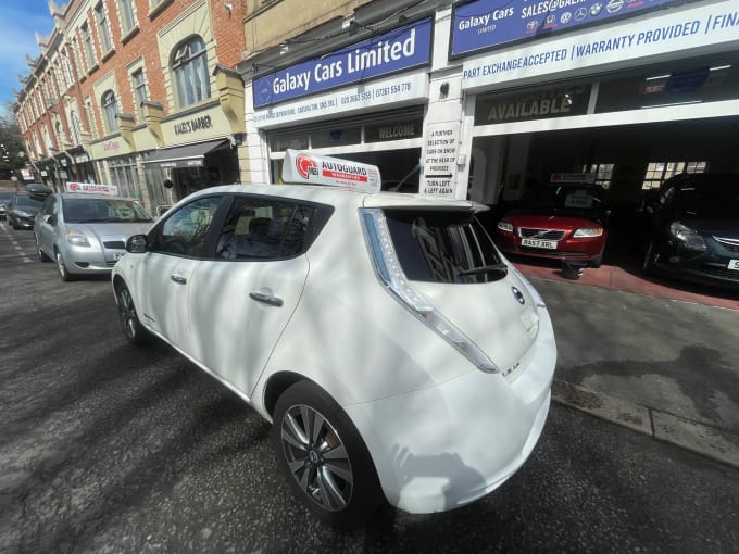 2025 Nissan Leaf