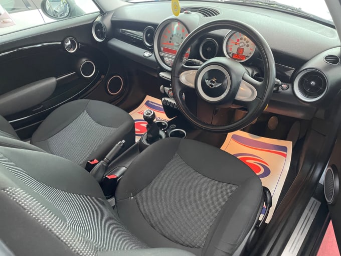 2025 Mini Hatch One