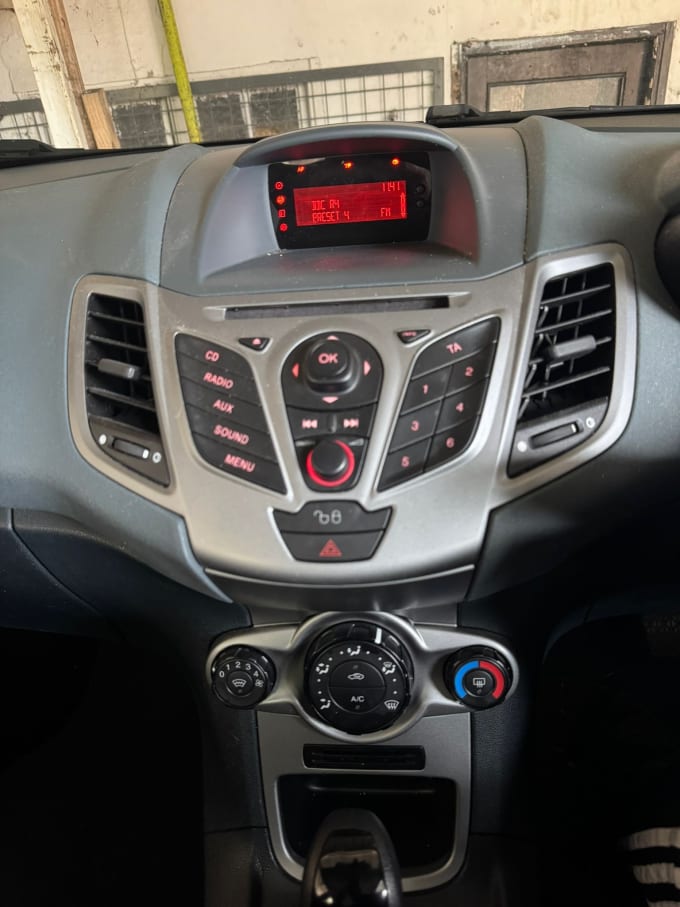 2025 Ford Fiesta