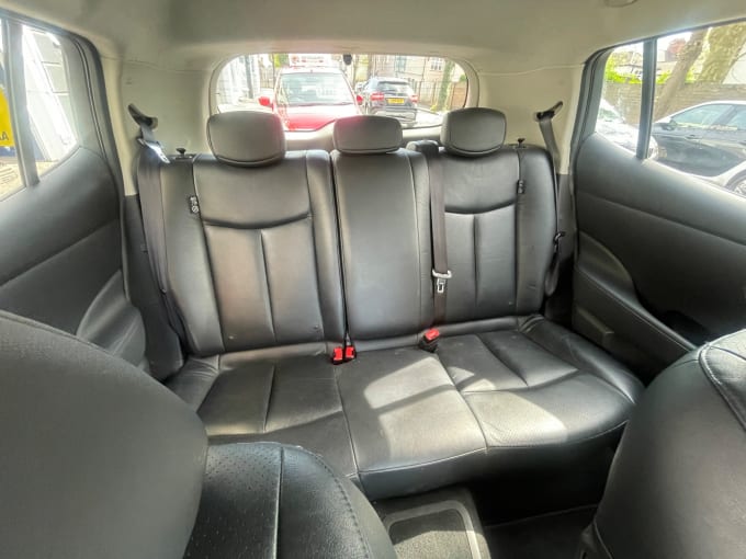 2025 Nissan Leaf