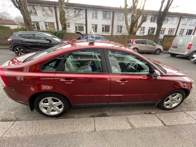 2025 Volvo S40