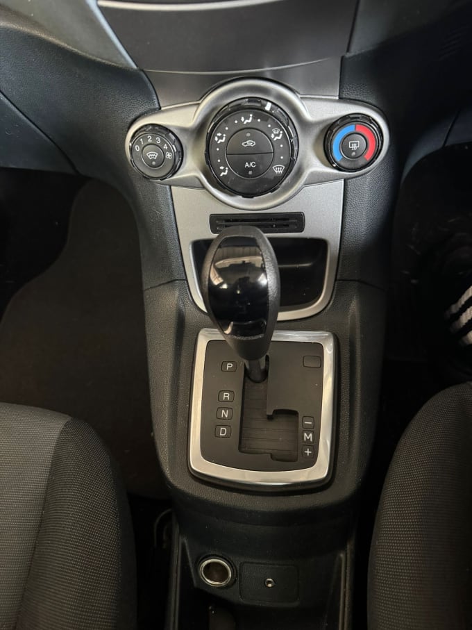 2025 Ford Fiesta
