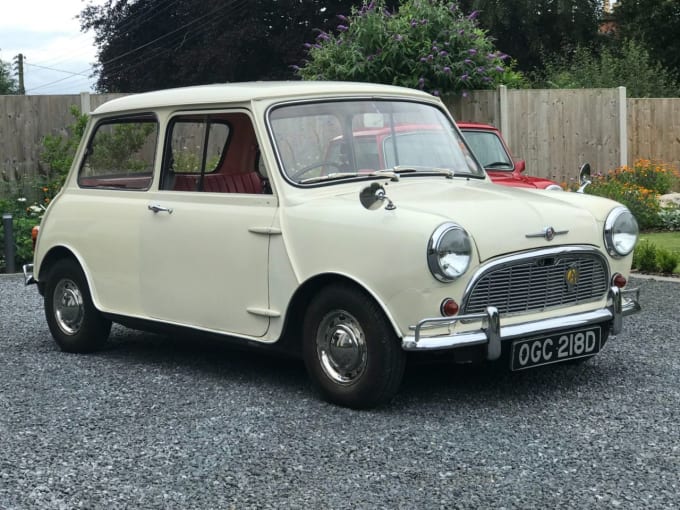 2024 Morris Mini