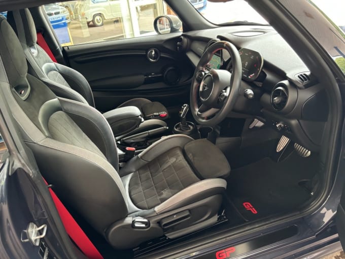 2024 Mini Hatch John Cooper Works