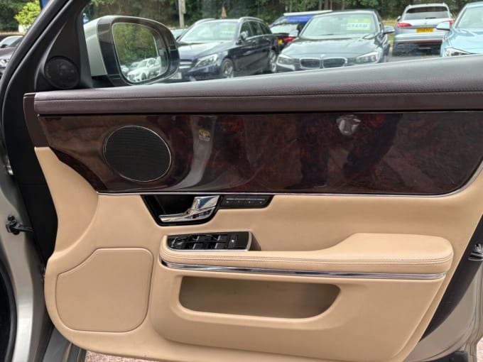2011 Jaguar Xj