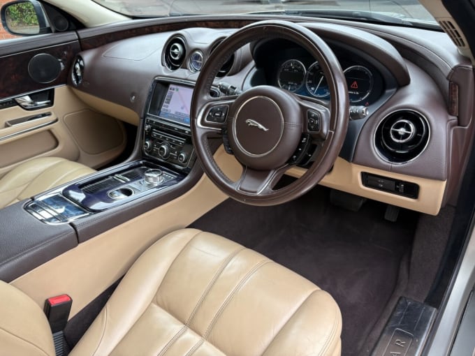 2011 Jaguar Xj