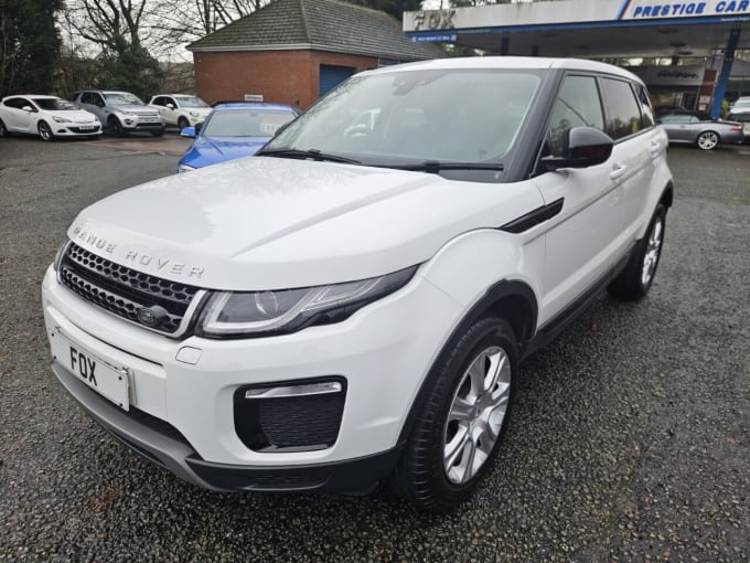 2025 Land Rover Range Rover Evoque